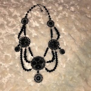 ⭐️3/$15 Black Statement Necklace - Unique
